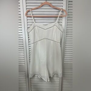 Style State ‎ White Sleeveless Romper Size 10